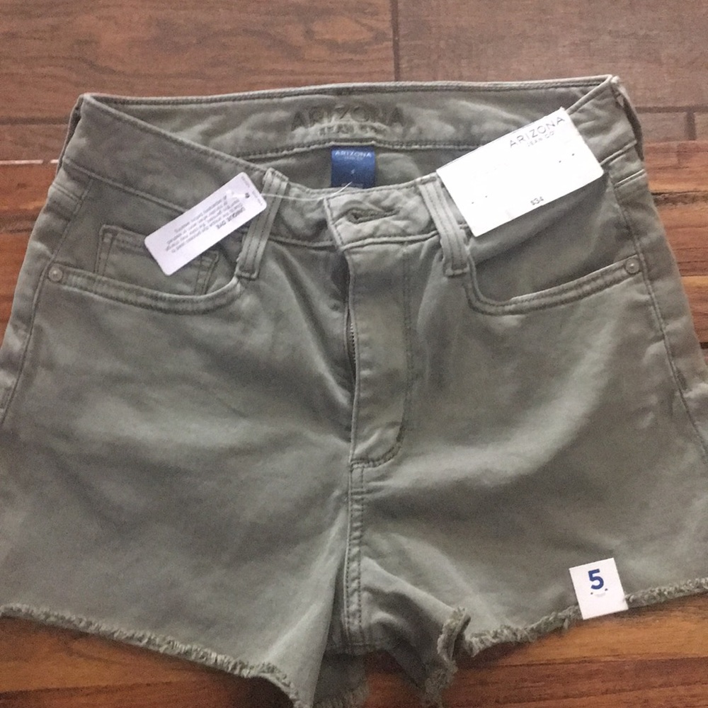 Women’s shorts